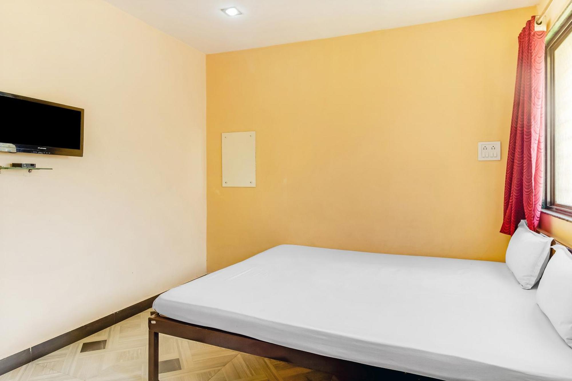 Spot On Harihar Lodging And Yatri Niwas Ξενοδοχείο Kolhapur Εξωτερικό φωτογραφία