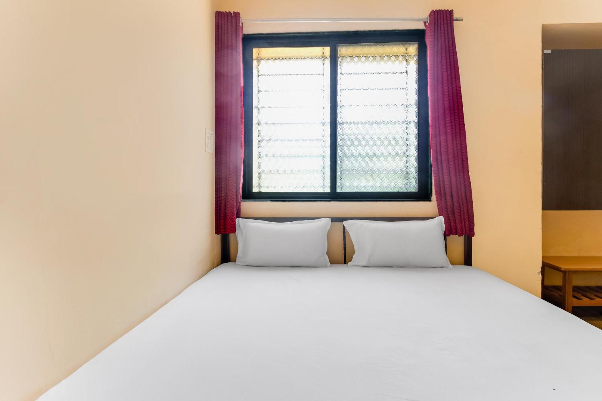 Spot On Harihar Lodging And Yatri Niwas Ξενοδοχείο Kolhapur Εξωτερικό φωτογραφία