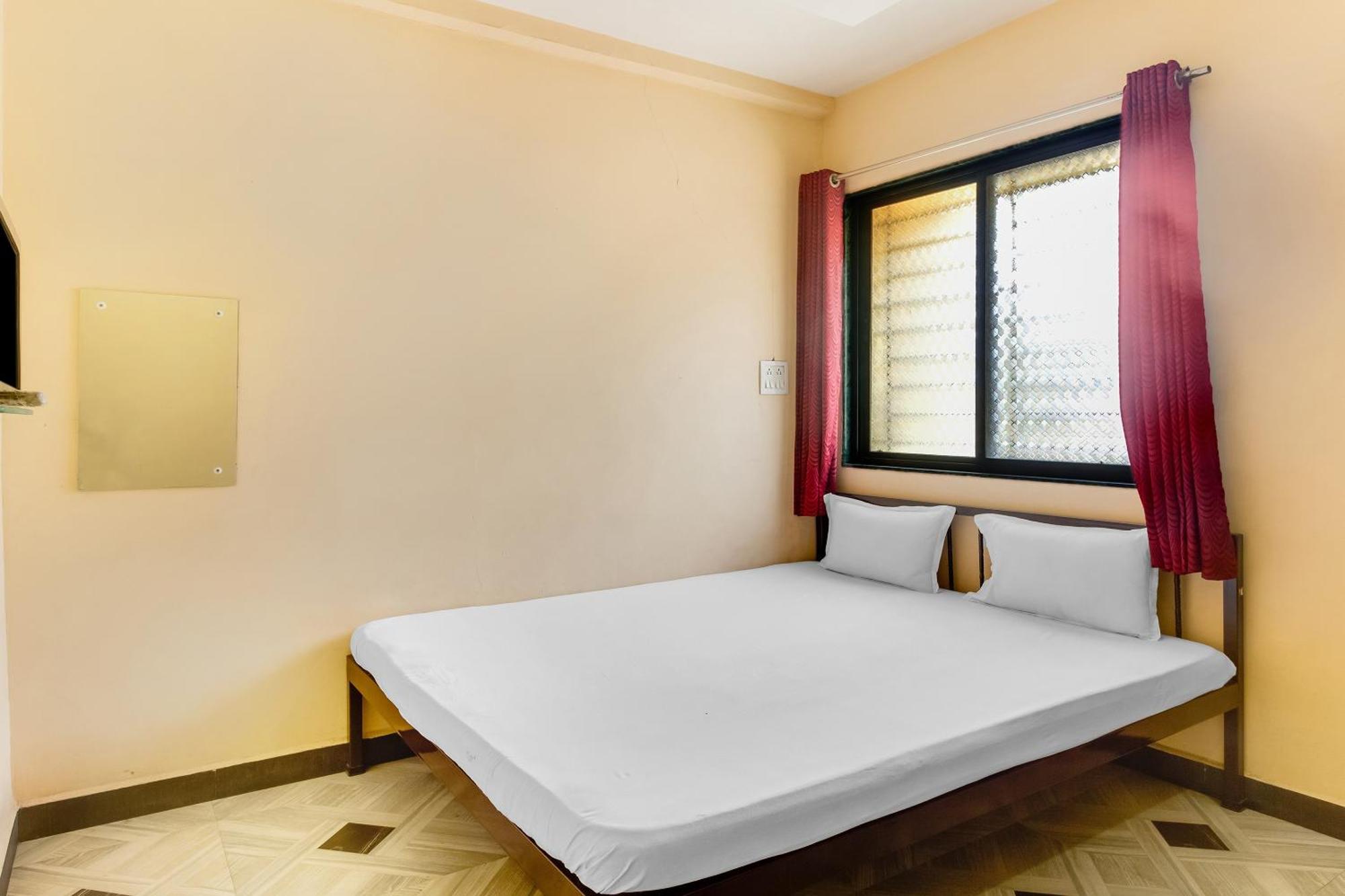 Spot On Harihar Lodging And Yatri Niwas Ξενοδοχείο Kolhapur Εξωτερικό φωτογραφία